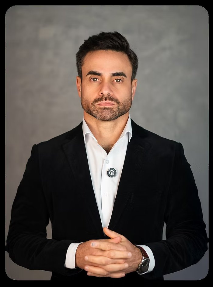 Dr. Jarbas Silva